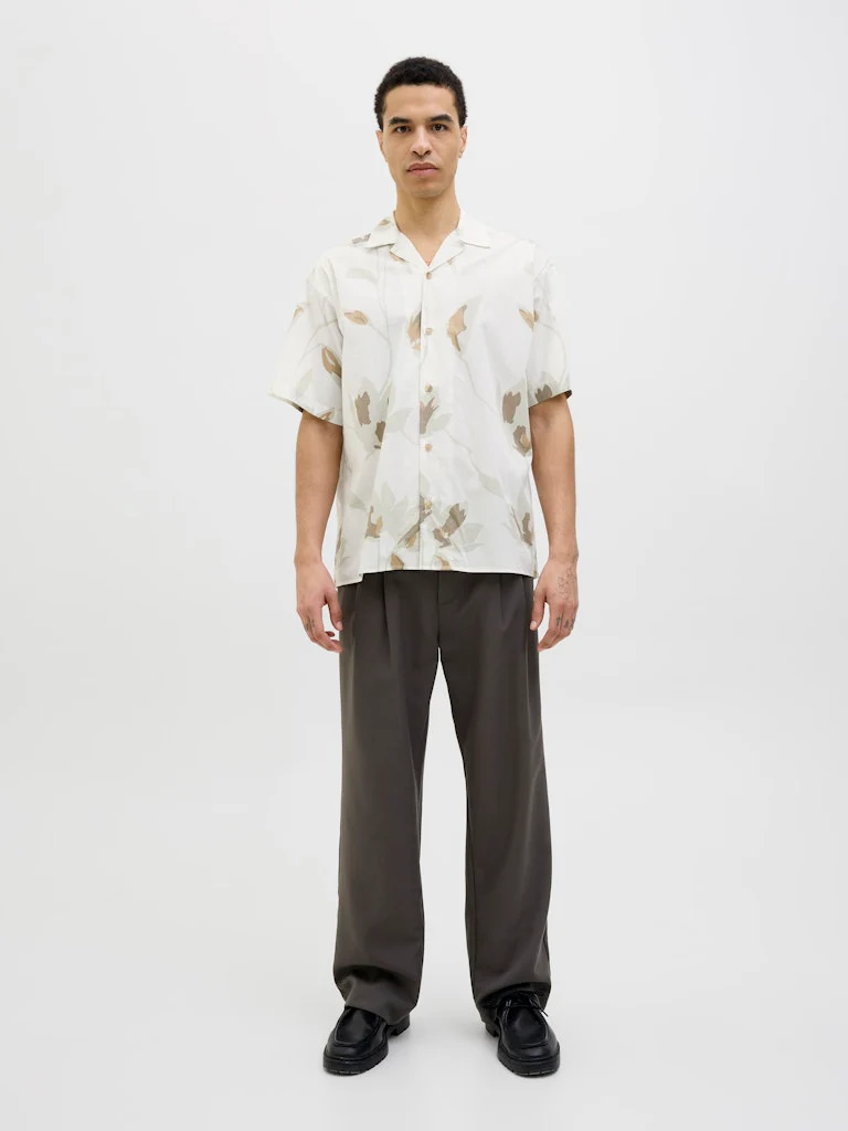 Jack & Jones Blapalermo Print Resort SS Shirt Cream - 092 - Image 4