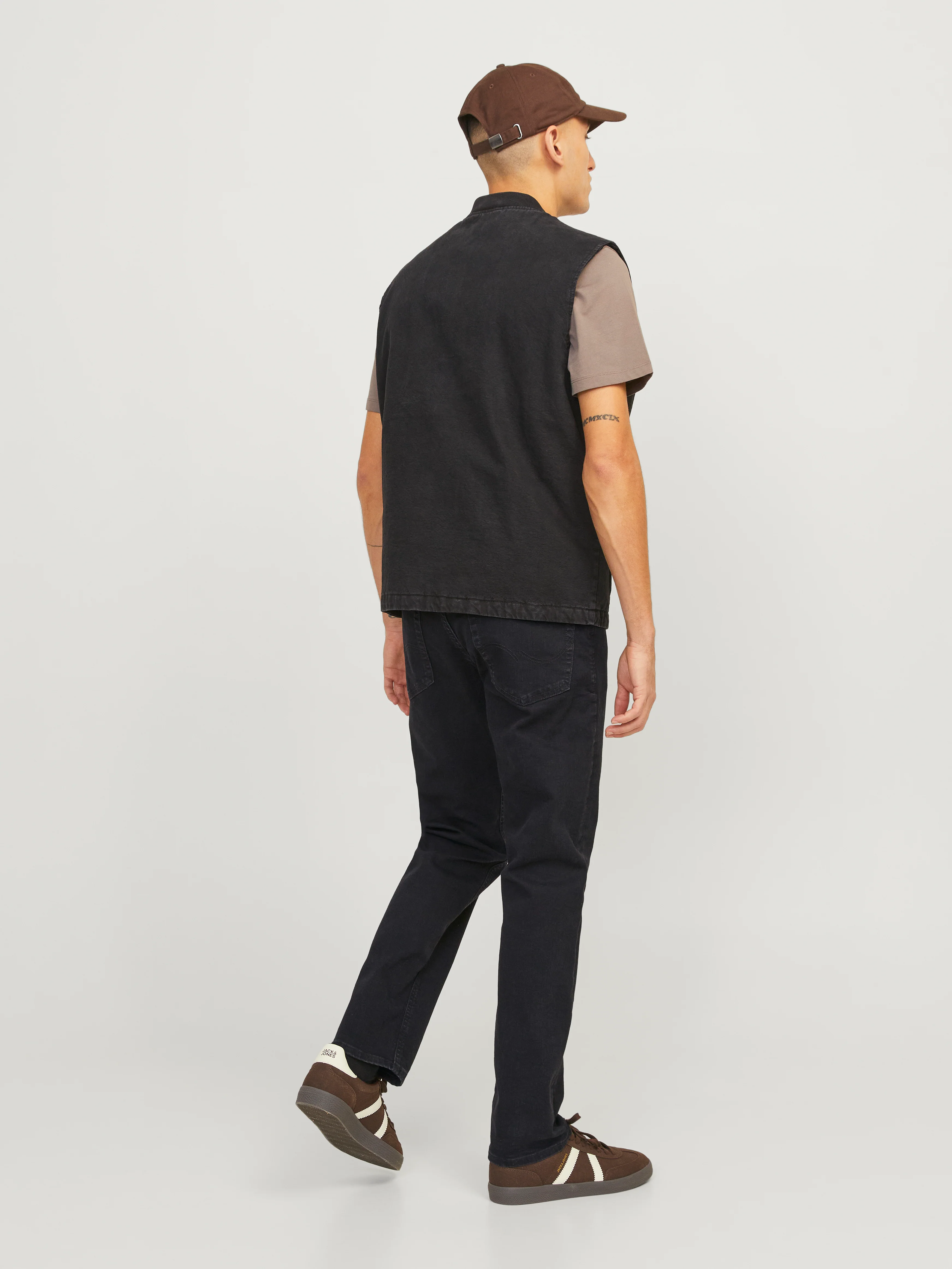 Jack & Jones Mike Tapered Fit Black Denim Jeans - 741 - Image 4