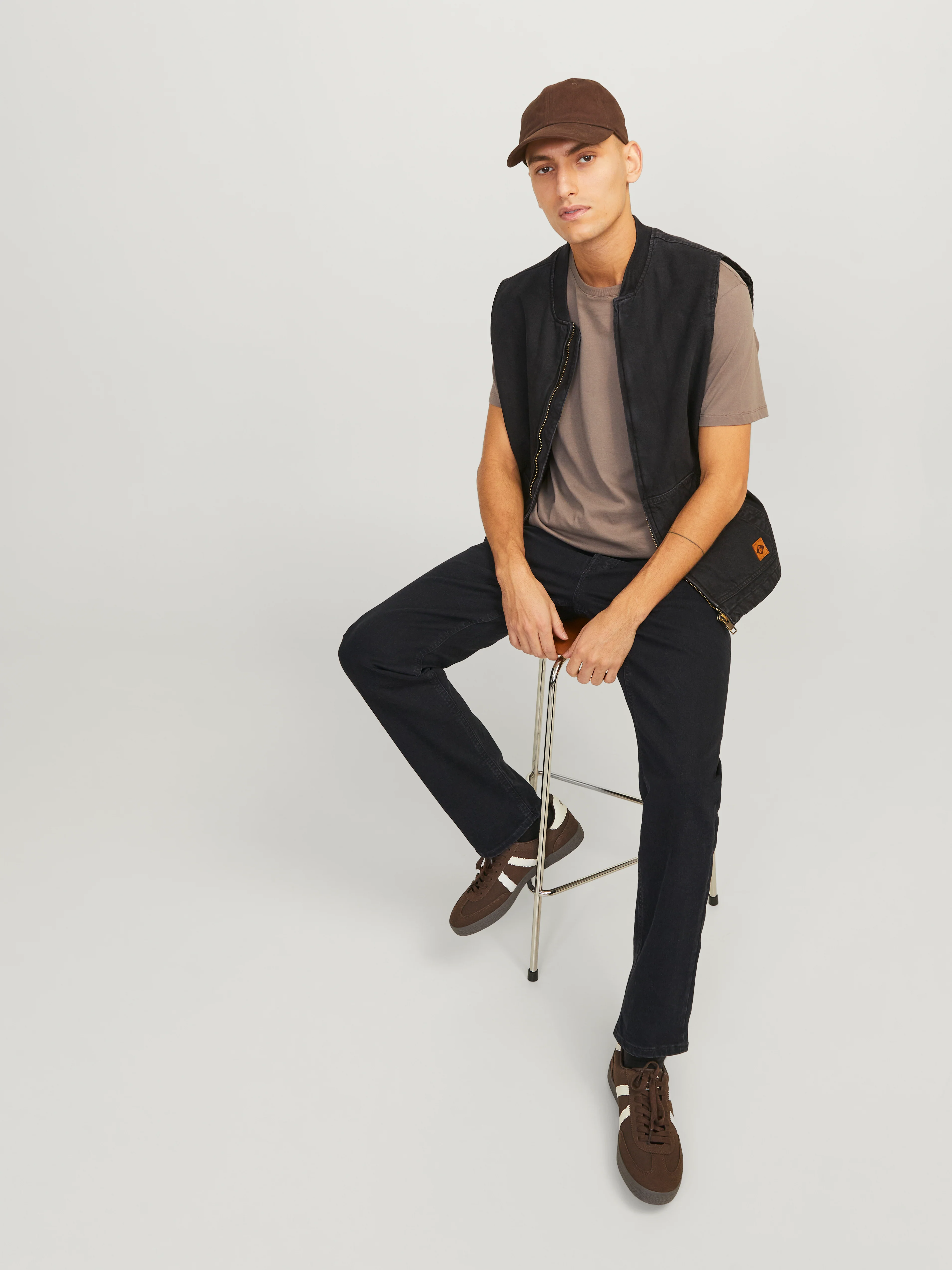 Jack & Jones Mike Tapered Fit Black Denim Jeans - 741 - Image 5