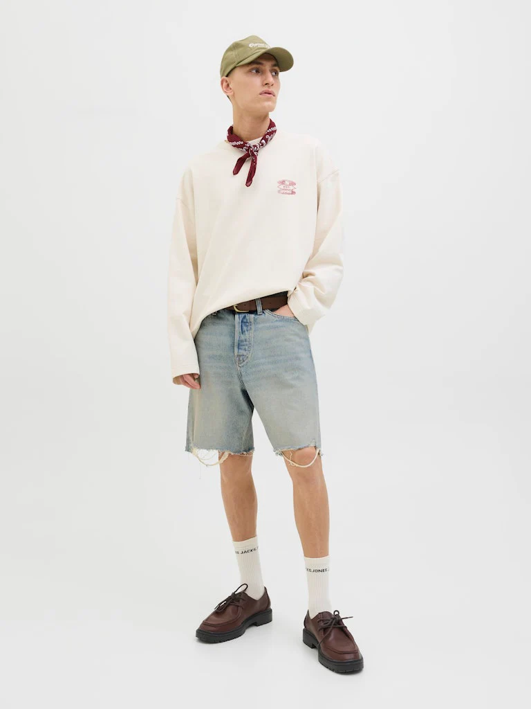 Jack & Jones Tony Cooper 590 Loose Fit Distressed Denim Shorts Light Blue - 940 - Image 3