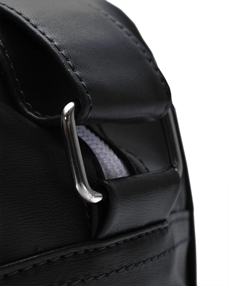 Lambretta Logo Flight Bag Black / White - Image 5