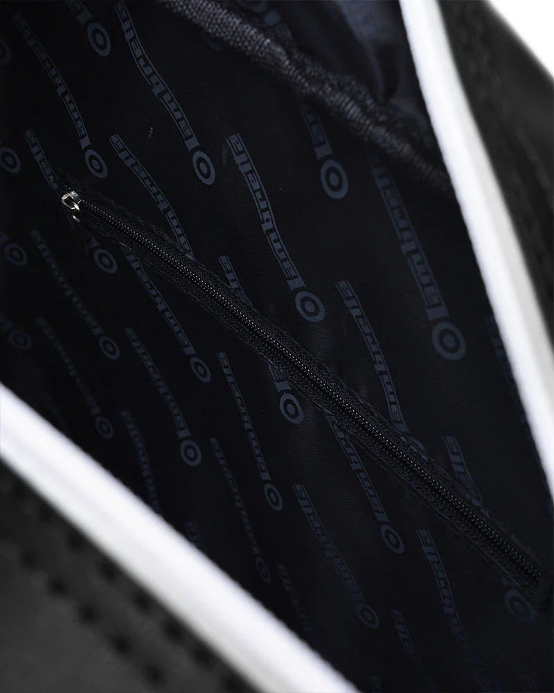 Lambretta Logo Flight Bag Black / White - Image 6