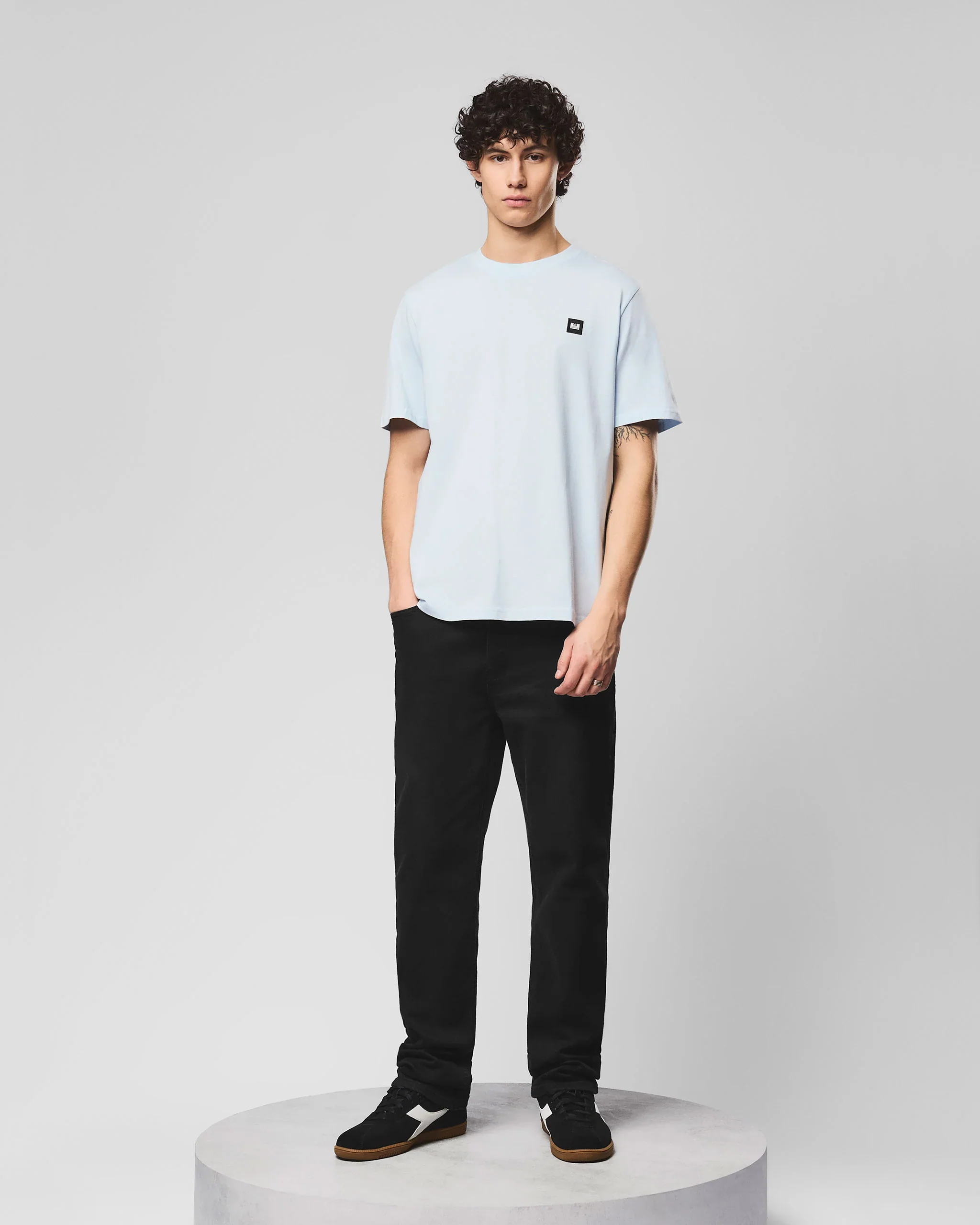 Weekend Offender Brooklands Badge Tee Sky Blue - 271 - Image 2