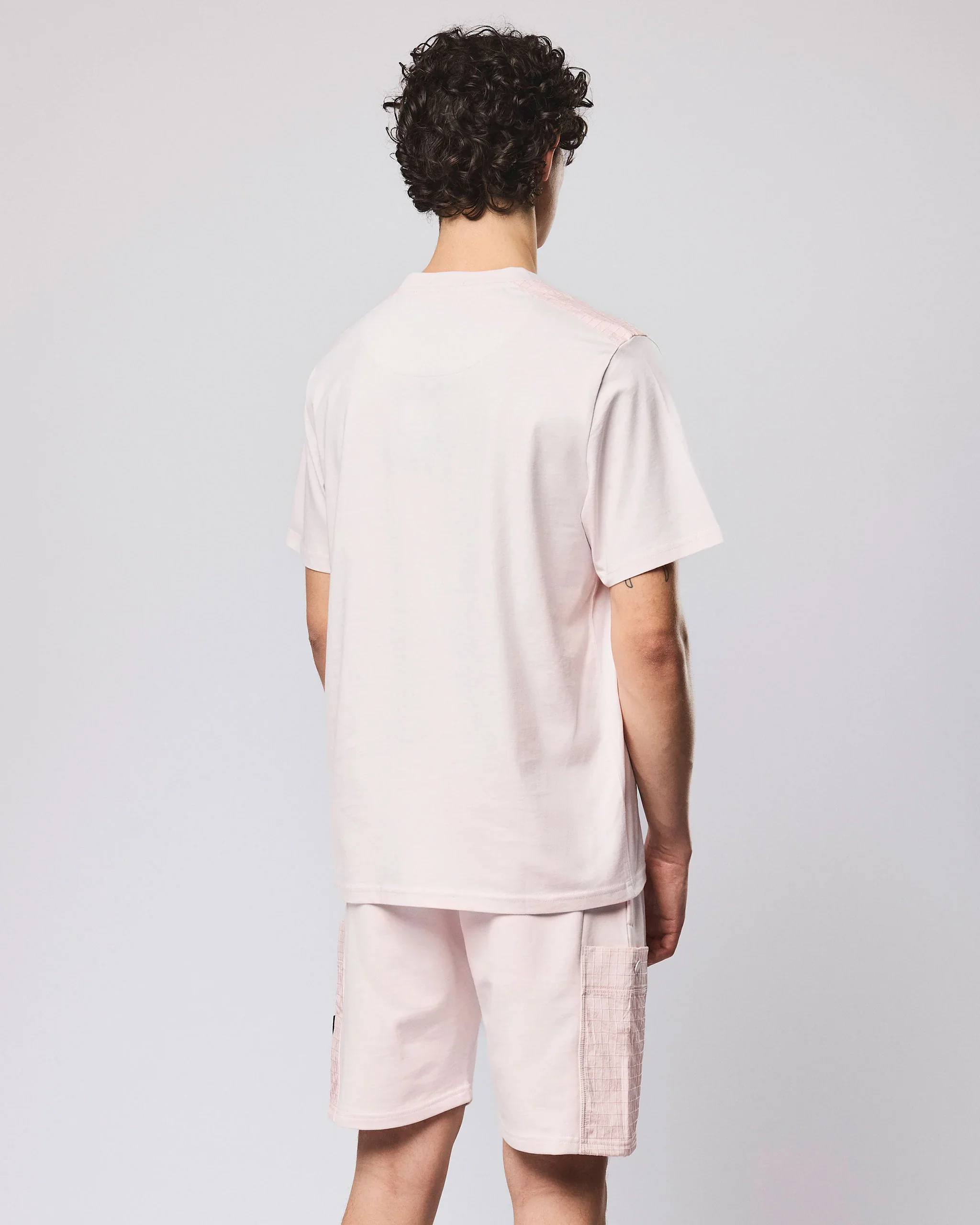 Weekend Offender Garcia Tee Soft Pink - 394 - Image 3